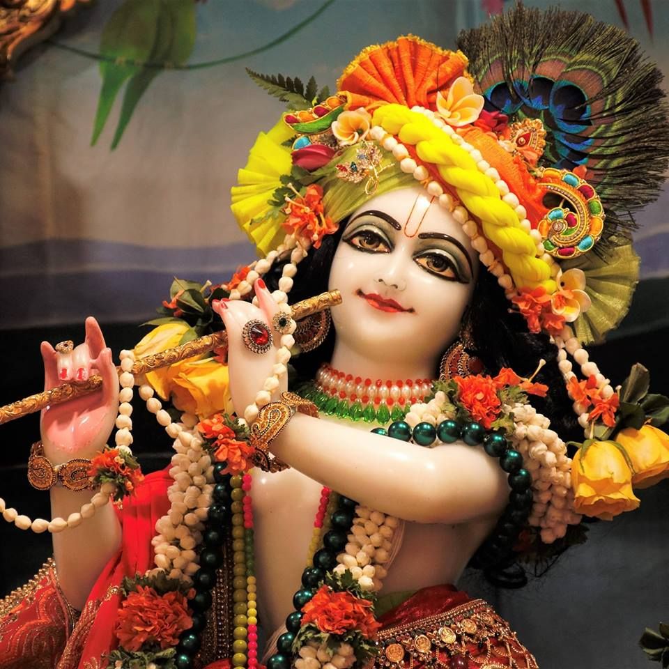 ISKCON devotees in kirtan